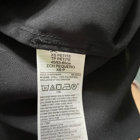 Sleeveless top - Picture 3 of 4